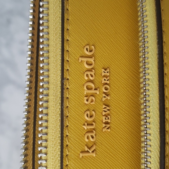 Kate Spade zip crossbody - Picture 6 of 13